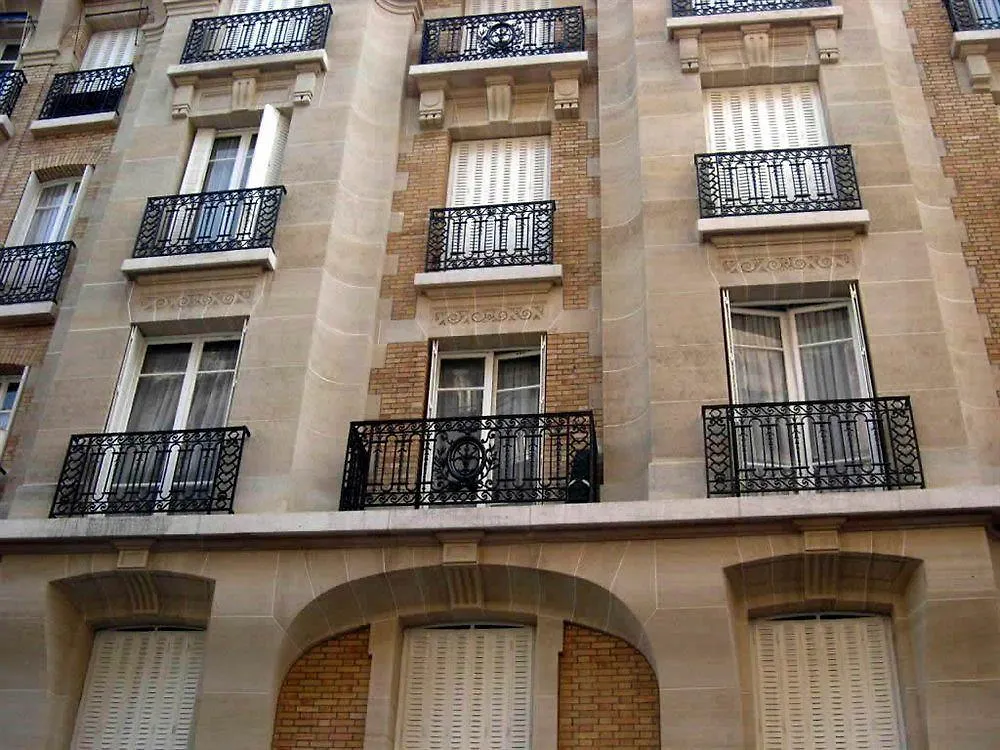 Hotel Arlette 3*